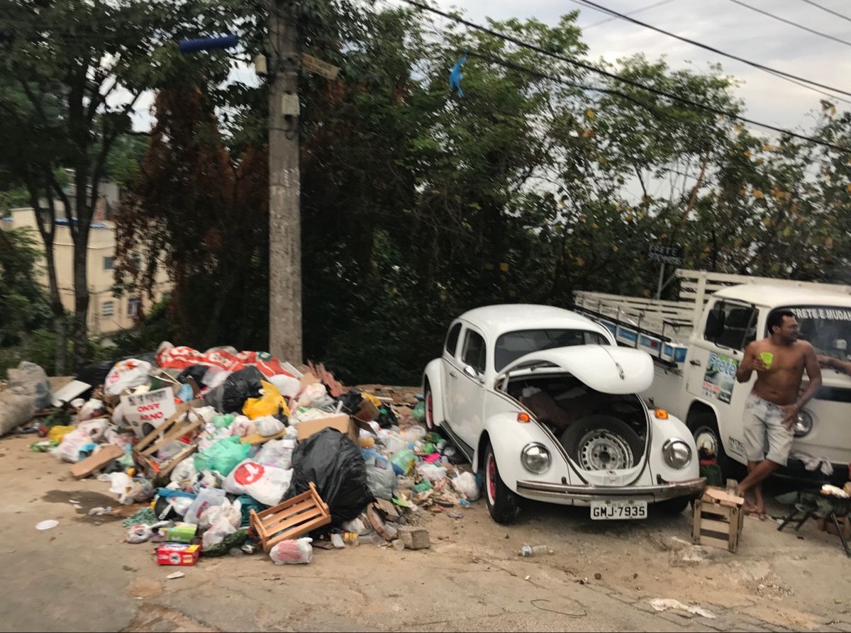 EXCLUSIV Sărăcia în care a crescut Eric: „Luam o Cola, beam fiecare câte un pic”. Ce a făcut cu primii bani: „Era visul meu, nu mai mâncasem”