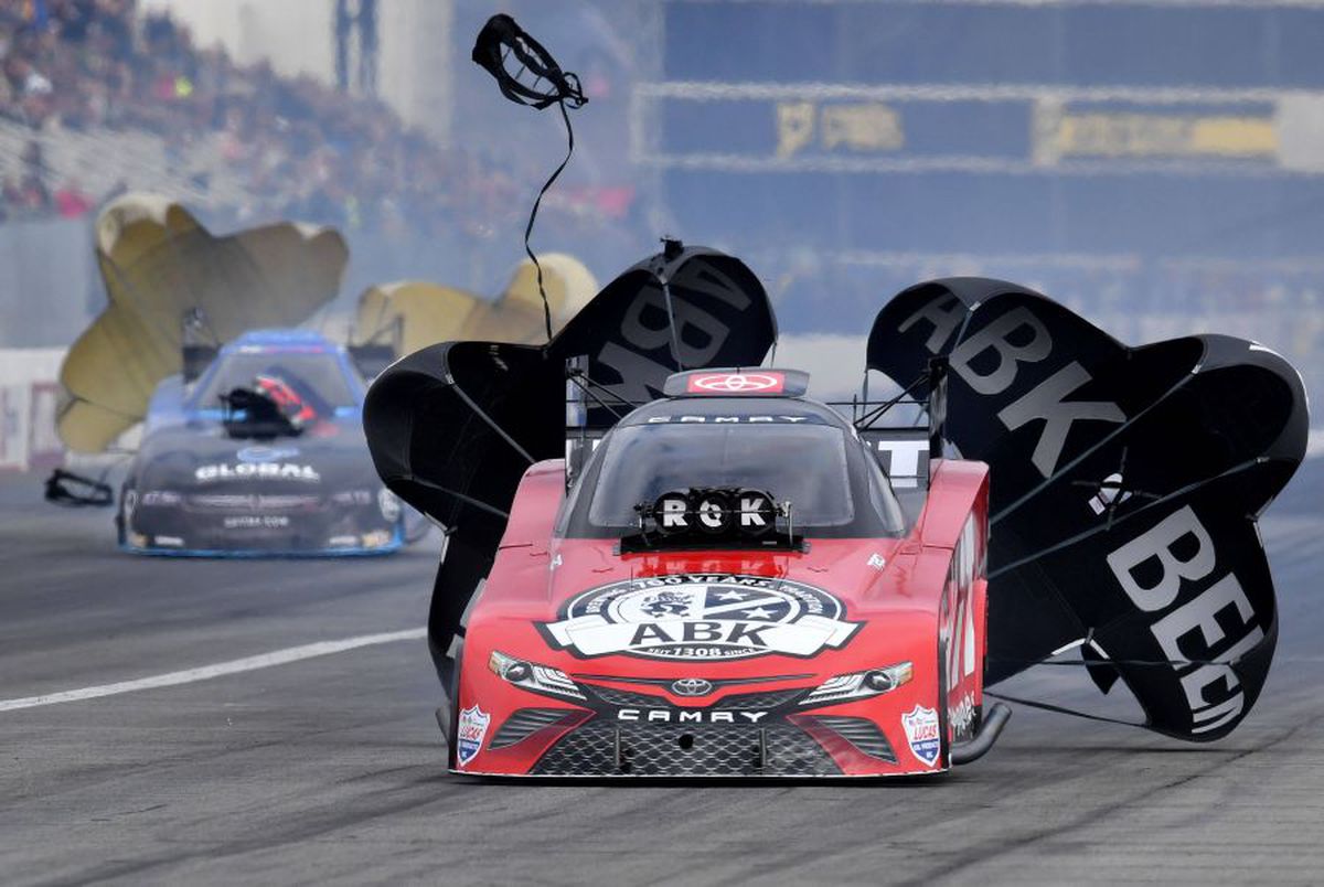 Serena Williams și Maria Sharapova sunt cele mai bogate femei din sport, dar locul 3 este o surpriză absolută! Ce poziție ocupă Simona Halep