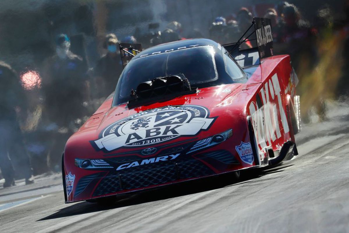 Serena Williams și Maria Sharapova sunt cele mai bogate femei din sport, dar locul 3 este o surpriză absolută! Ce poziție ocupă Simona Halep