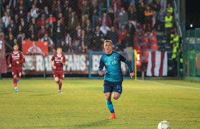 Ce se întâmplă la una dintre favoritele la promovarea în Liga 1? A pierdut 9 jucători de bază în această iarnă!