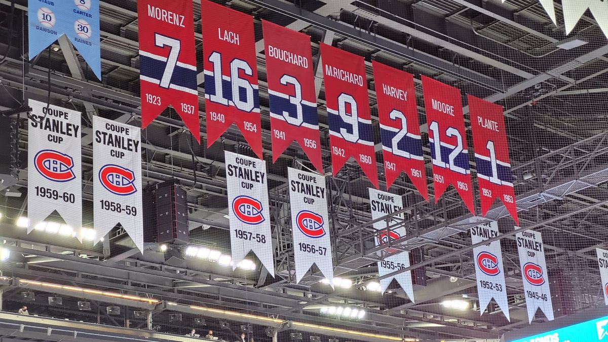 Show, business și religia hochei » GSP a asistat la un meci în NHL