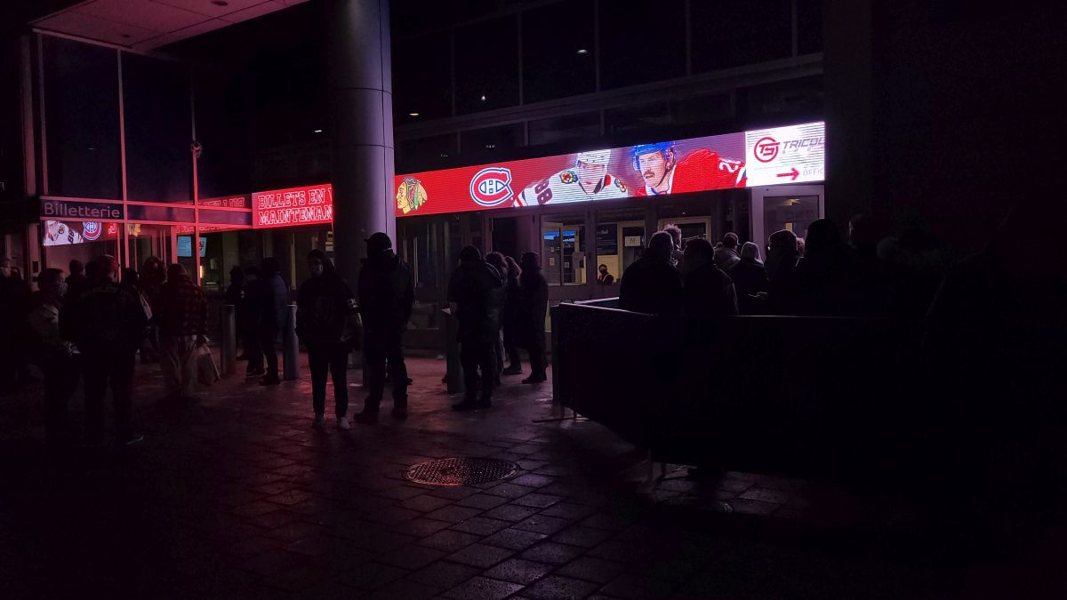 Show, business și religia hochei » GSP a asistat la un meci în NHL: de la „Regina Arenelor”, la prețurile piperate