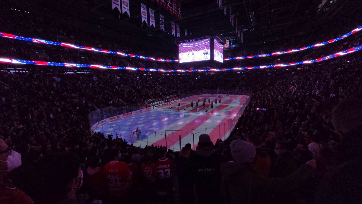 Show, business și religia hochei » GSP a asistat la un meci în NHL: de la „Regina Arenelor”, la prețurile piperate