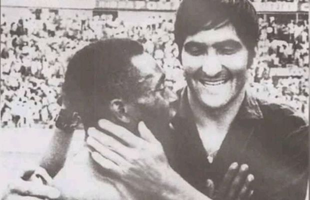 Rică Răducanu, amintiri de la întâlnirea cu Pele: „Am băut o bere, a spus că vrea să mă cunoască. Mai vorbeam și de-o gagică, eram tineri”