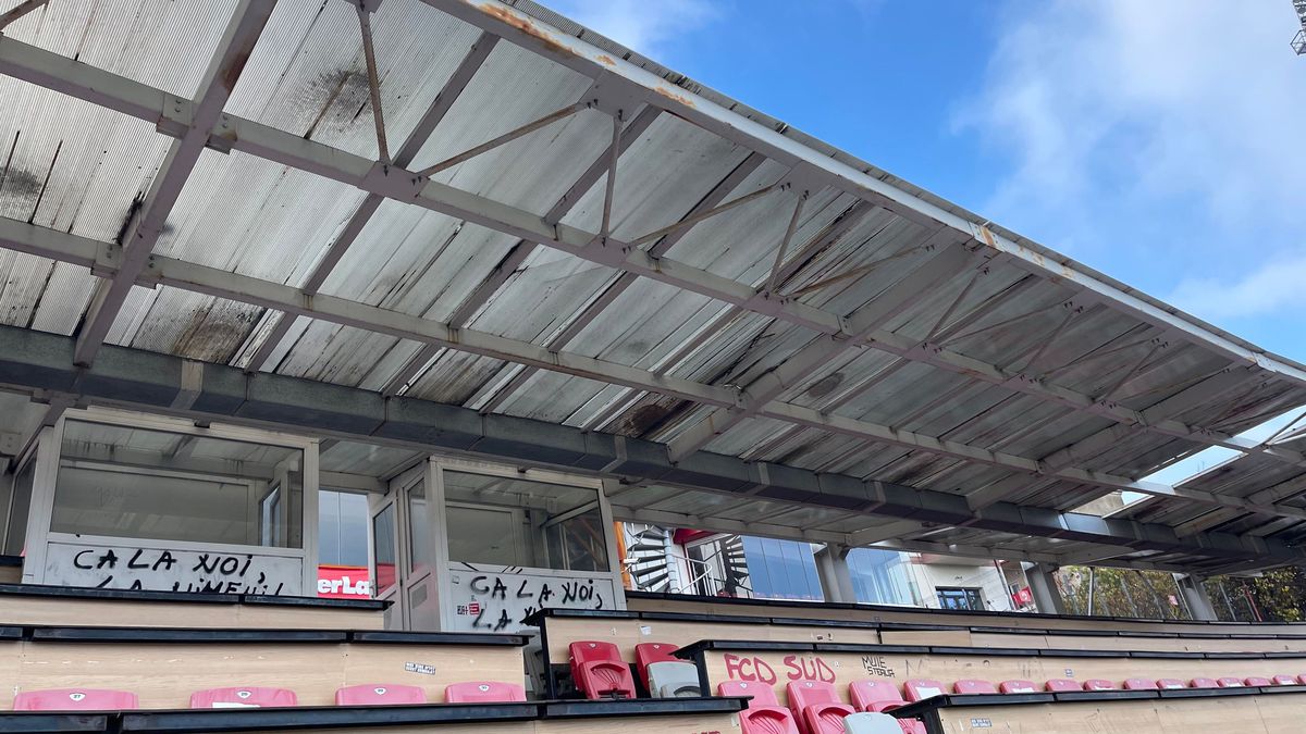 Bătrânul „Dinamo”, ultimele săptămâni în mizerie » Stadionul din „Ștefan cel Mare” se degradează pe zi ce trece