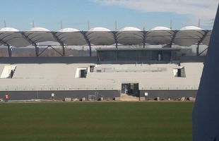 Probleme cu copertina » Problemele la noul stadion din Târgoviște par fără sfârșit