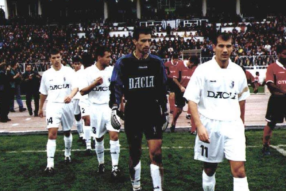 Înainte și acum » Imagini cu Jean Barbu, „Cobra din Trivale”