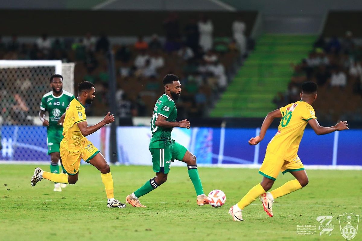 Fotbalul românesc e în vacanță, dar Istvan Kovacs face bani în Arabia Saudită! Penalty acordat în 90+7