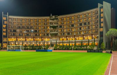 FCSB atacă titlul într-un complex de lux » Trupa roș-albastră, amical tare în Antalya