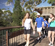 Maria Sakkari și Stefanos Tsitsipas au hrănit girafe la Grădina Zoologică Taronga din Sydney