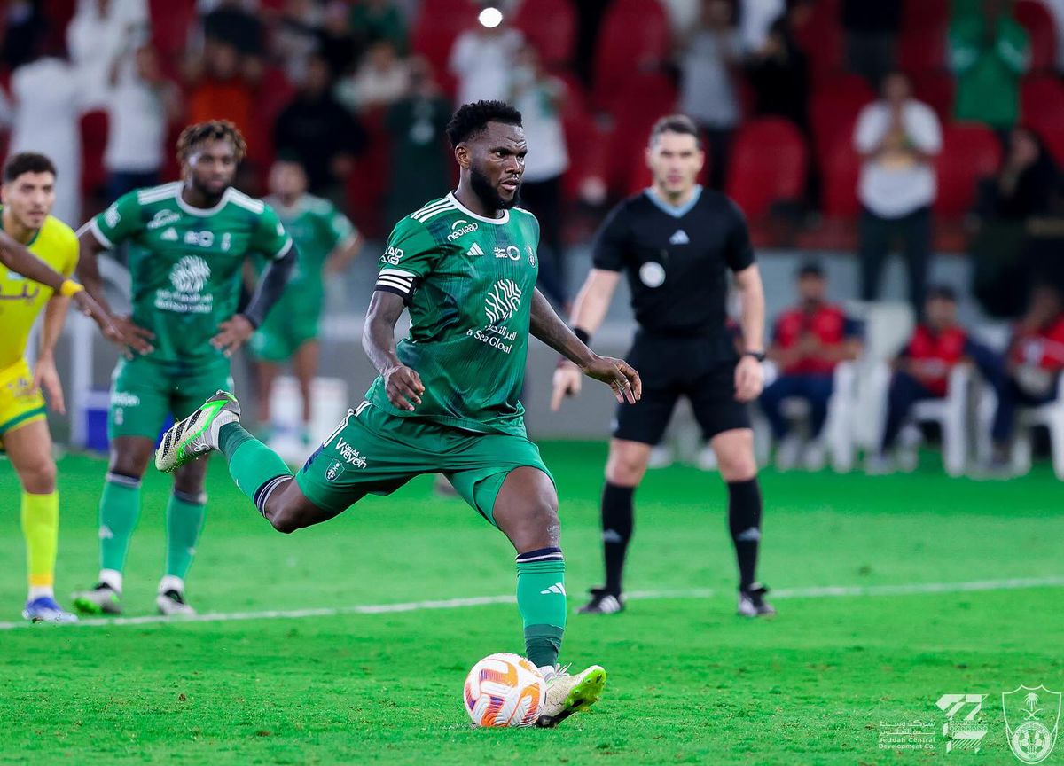 Fotbalul românesc e în vacanță, dar Istvan Kovacs face bani în Arabia Saudită! Penalty acordat în 90+7