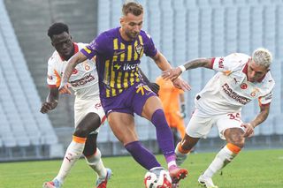 „Transferul lui Drăguș e iminent” » Informații de ultimă oră despre atacantul român