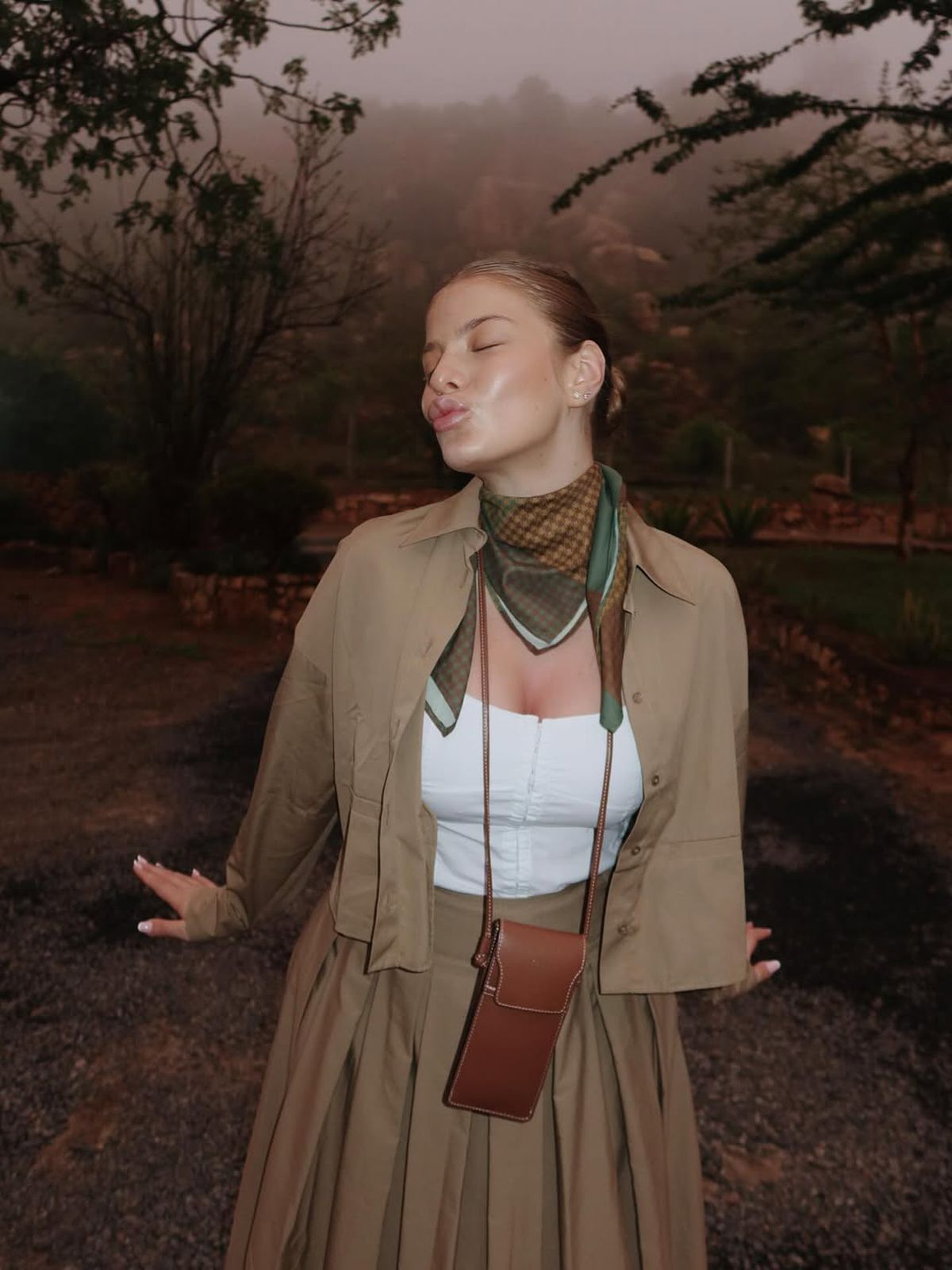 Daniel Birligea si Antonia in Kenya