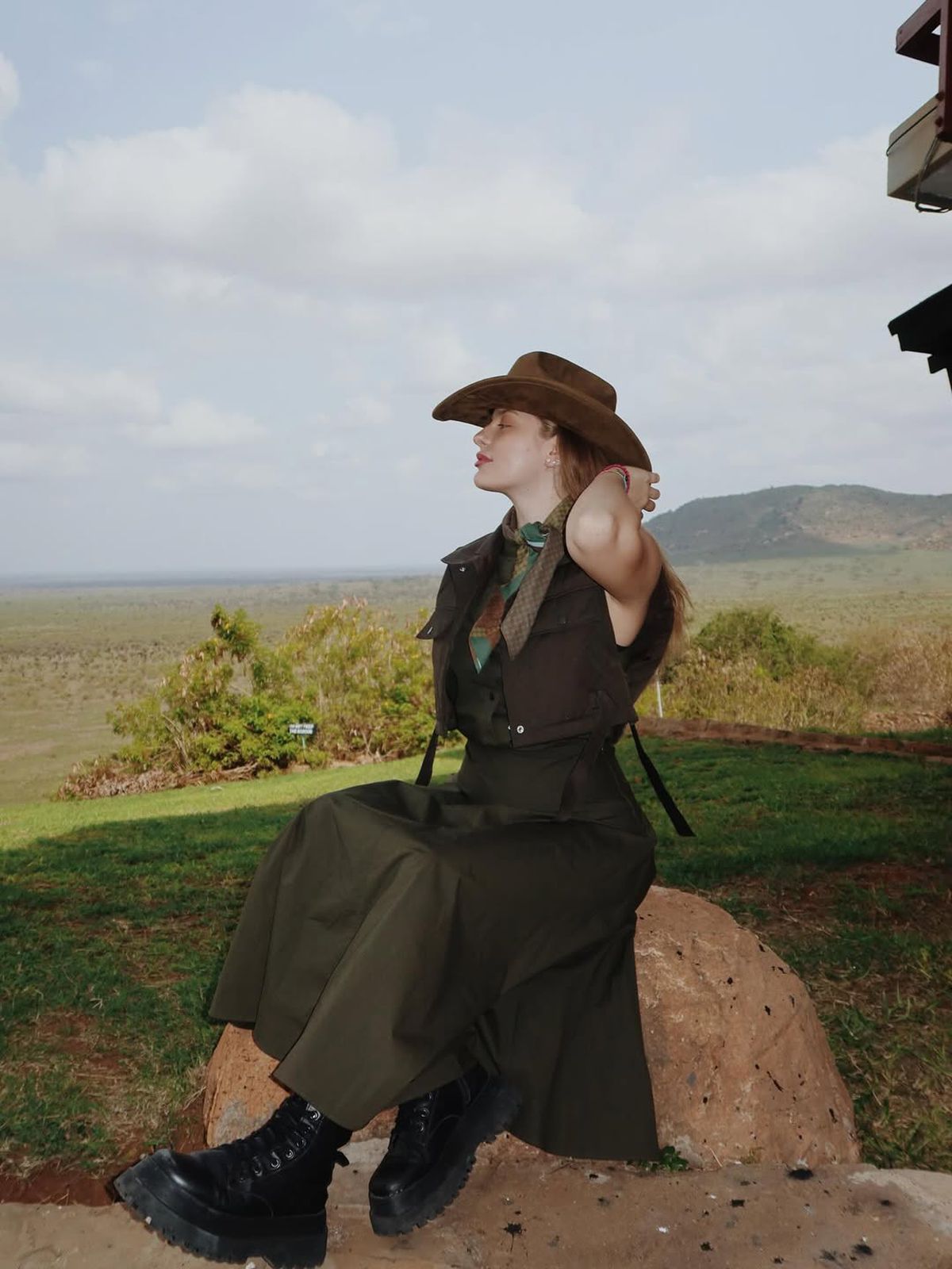 Daniel Birligea si Antonia in Kenya