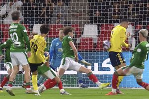 Cristiano Ronaldo a înscris un gol bizar, dar Wijnaldum i-a stricat seara