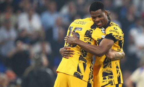 Francesco Acerbi va reveni la Inter chiar din primul meci în 2026, dar Denzel Dumfries mai are destul de așteptat / Foto: Imago