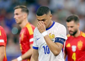 Polițist forțat să se pensioneze după ce a primit 60.000 de euro de la Kylian Mbappe