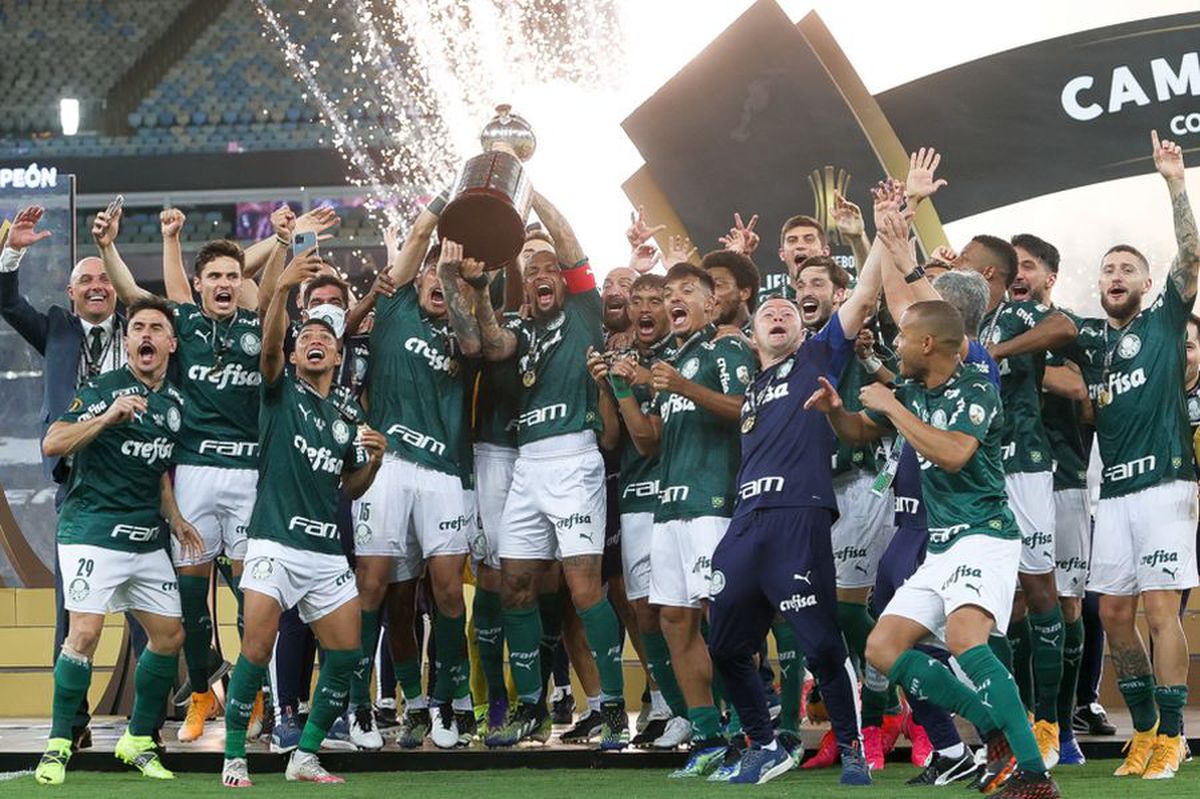 Palmeiras a câștigat Copa Libertadores după o finală cu 15 minute de prelungire și o bătaie generală!