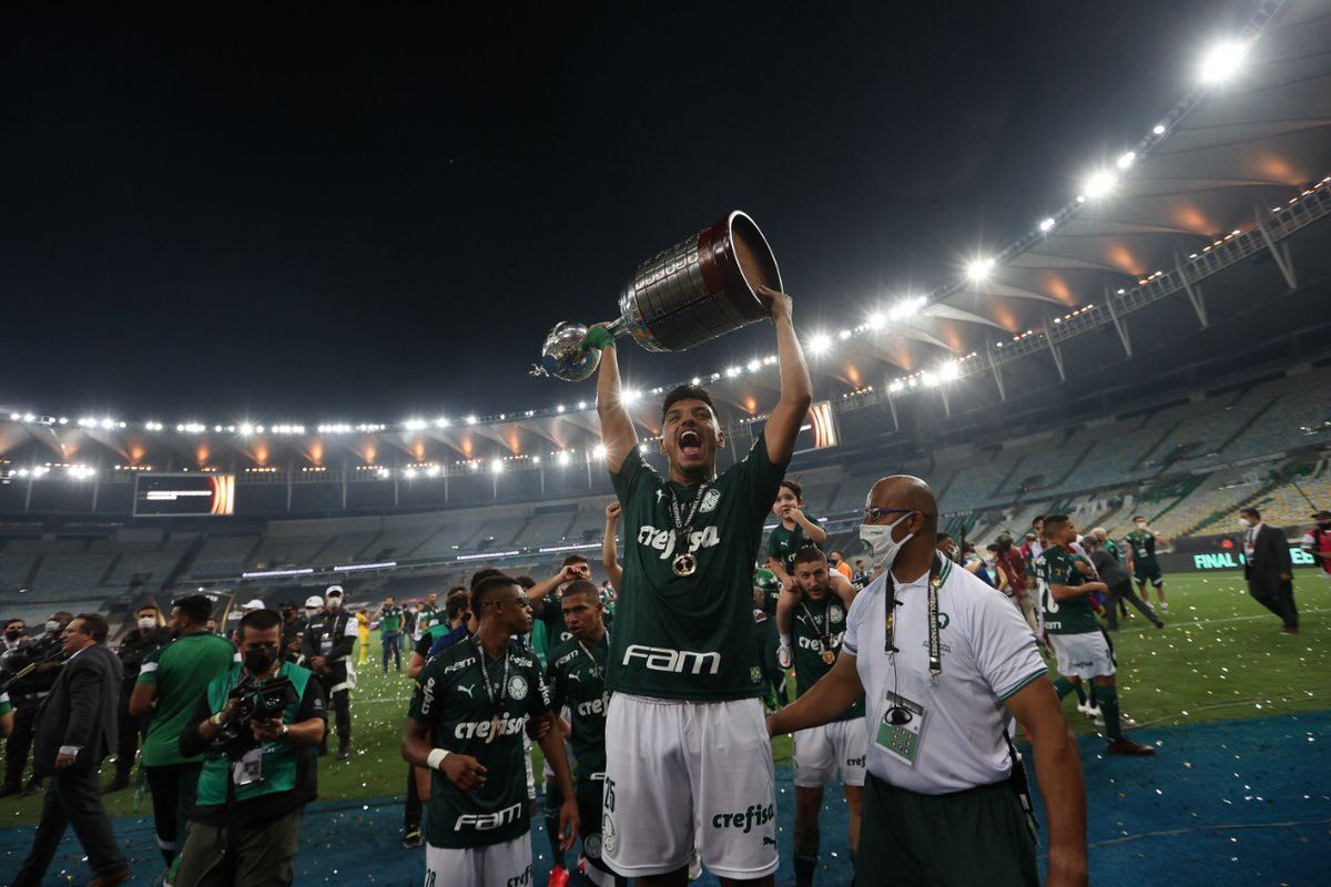 Palmeiras a câștigat Copa Libertadores după o finală cu 15 minute de prelungire și o bătaie generală!