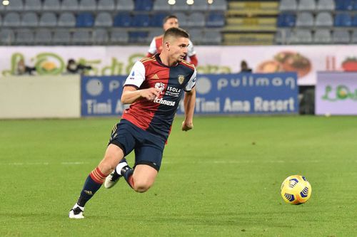 Răzvan Marin (24 de ani, mijlocaș central) a pasat decisiv la golul reușit de Cagliari în confruntarea de pe teren propriu cu Sassuolo, 1-1 (runda #20 din Serie A).