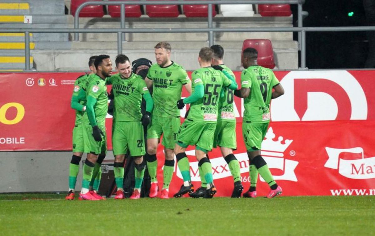 DINAMO. Cosmin Contra reacționează după acuzele fanilor: „Ce voiau? Să fac infarct ca Neagoe?! Merit acei bani pentru ce am trăit”