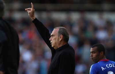 Un antrenor cunoscut din fotbal, fost la Chelsea, acuzat de hărțuire și agresiune sexuală! „L-am ascultat, ca să scap de acolo”