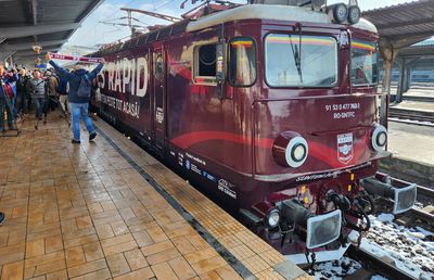 Locomotiva de centenar a clubului Rapid a ajuns în Gara de Nord: „Legenda continuă”
