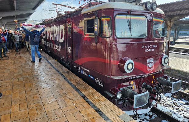 Locomotiva de centenar a clubului Rapid a ajuns în Gara de Nord: „Legenda continuă”