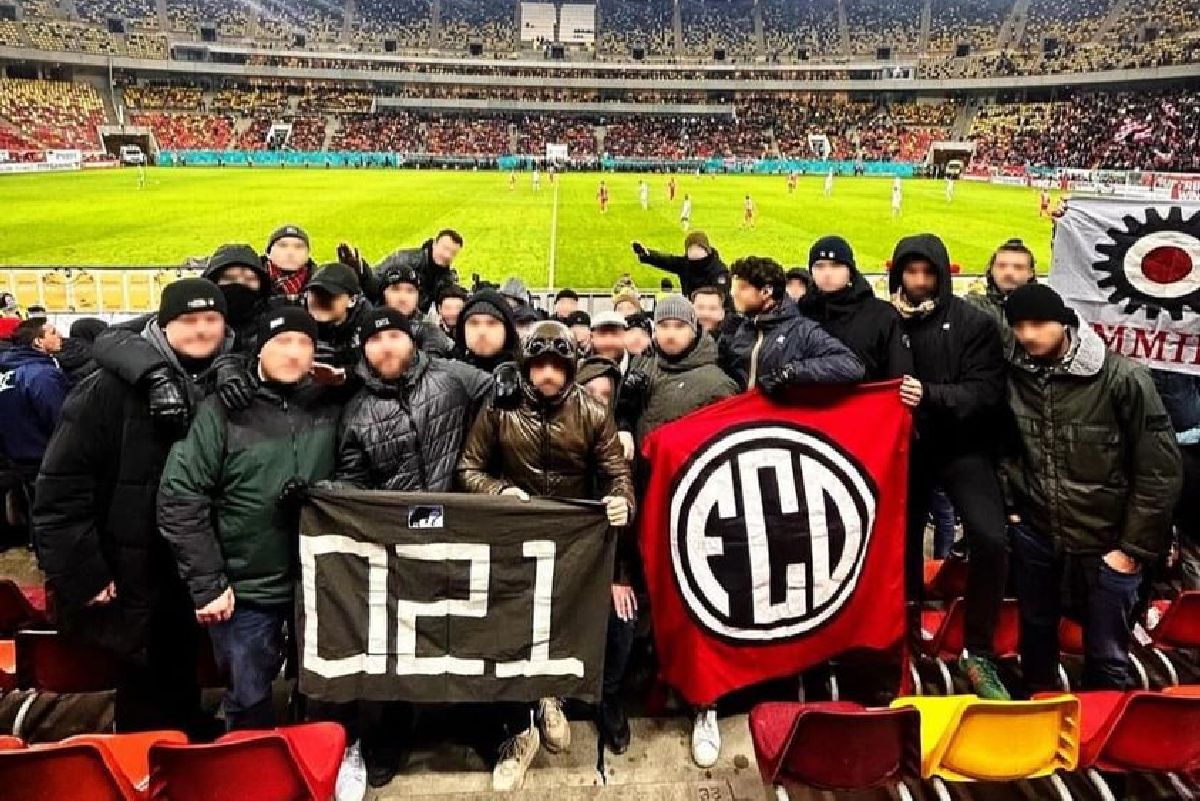 Au venit din Hampshire să vadă meciul din Superligă » Prezență-surpriză la derby-ul din week-end