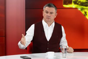 Cristi Balaj, discurs fără precedent: „A trebuit să-l ridic pe Louis Munteanu de unde au avut unii grijă să-l coboare!”