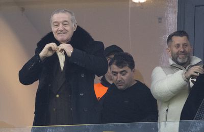 FCSB a cedat „pe datorie” doi fotbaliști în SuperLiga » Dinamo a intrat pe fir: „Luăm noi atacantul și preluăm datoria”