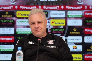 Șumudică s-a uitat la FCSB - Manchester United și vine cu un nou țel pentru Rapid: „Asta mi-aș dori!”