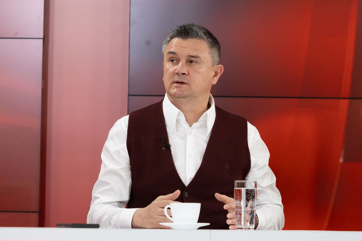 Cristi Balaj a spus la GSP Live că NU mai vorbește cu Dan Petrescu: „E înconjurat de oameni care îi spun ce vrea să audă!”