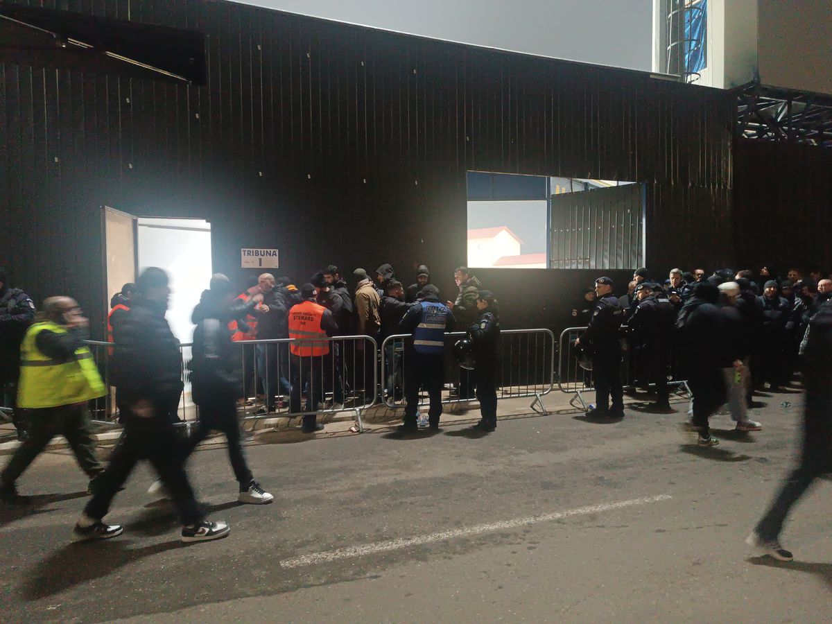 Unirea Slobozia - Dinamo, imagini înaintea partidei de la Clinceni