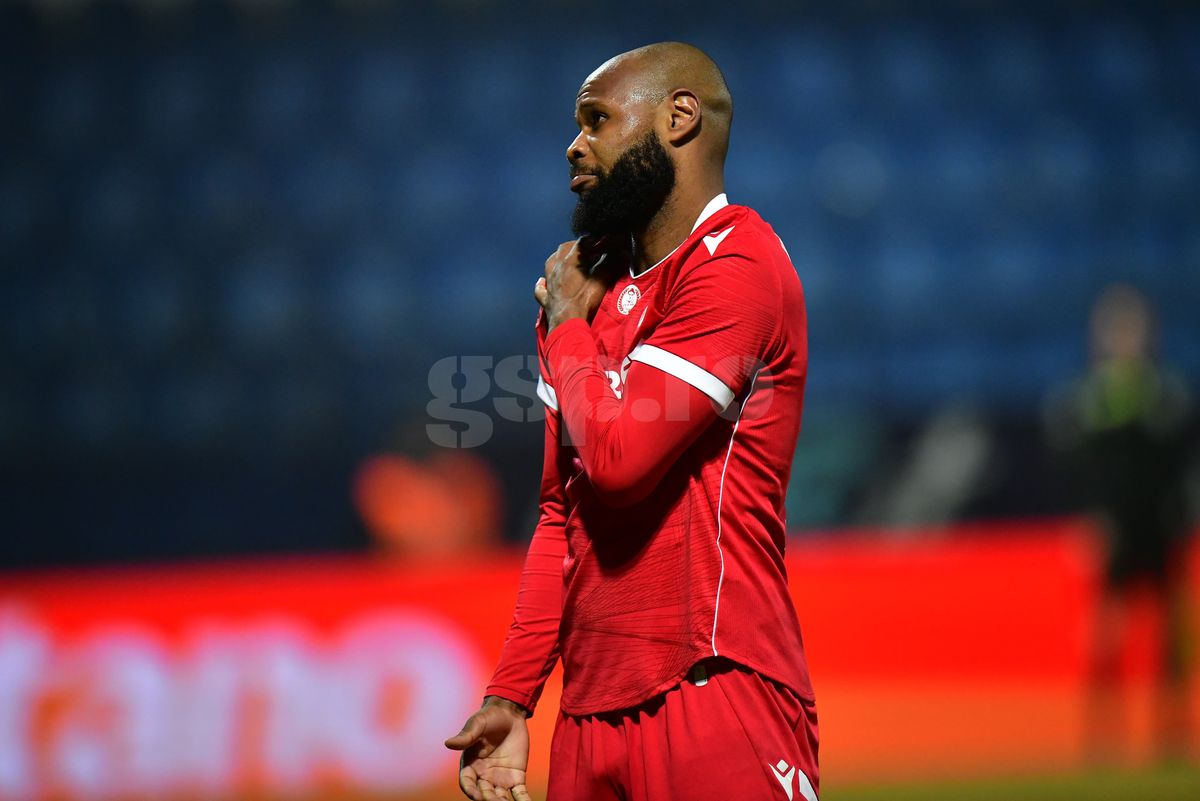 Unirea Slobozia - Dinamo 1-3 » Hakim, «the dream»! „Câinii” au tremurat la Clinceni, dar au câștigat pe final și au urcat pe locul 2! Clasamentul ACUM