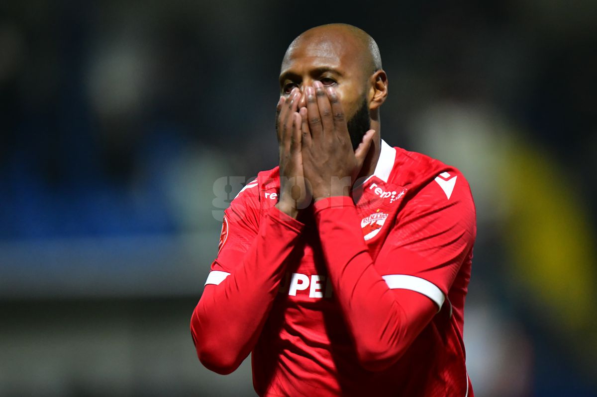 Unirea Slobozia - Dinamo 1-3 » Hakim, «the dream»! „Câinii” au tremurat la Clinceni, dar au câștigat pe final și au urcat pe locul 2! Clasamentul ACUM