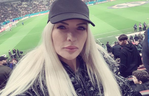 Una dintre cele mai controversate persoane din 2024 a fost în tribune la FCSB - Manchester United: „Haaaai STEAUA MEA!”