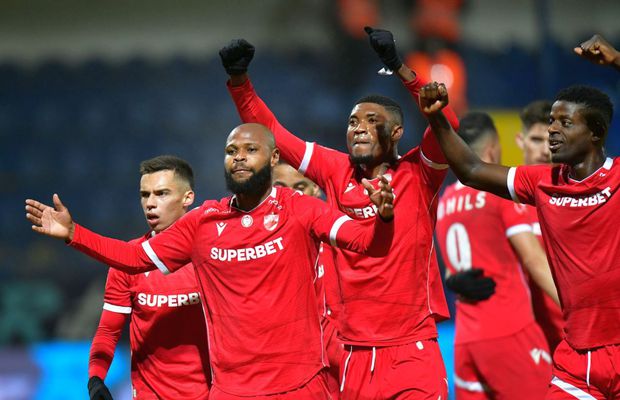 Unirea Slobozia - Dinamo 1-3 » Hakim, «the dream»! „Câinii” au tremurat la Clinceni, dar au câștigat pe final și au urcat pe locul 2! Clasamentul ACUM