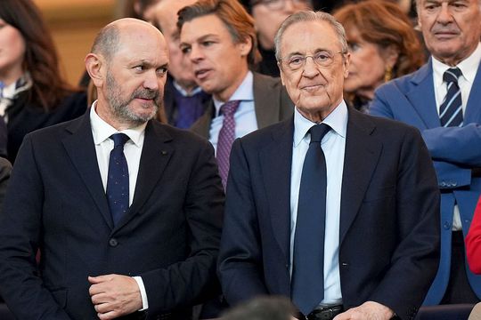 Rafael Louzan, președintele Federației spaniole, îl privește cu ochi critic pe bossul Realului, Florentino Perez, foto: Guliver/gettyimages