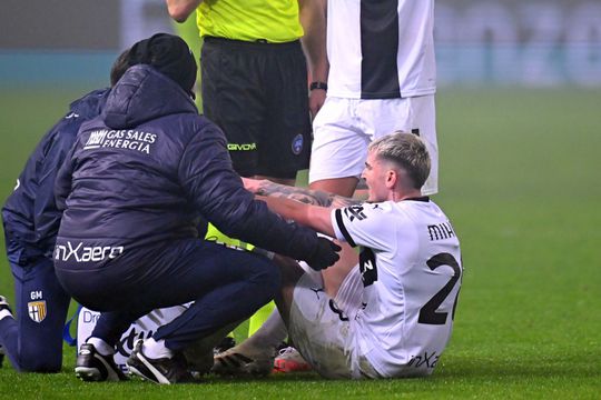 Mihăilă, accidentat în Parma - Lecce / Foto: Gulliver/Getty Images