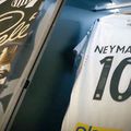 Neymar va purta numărul 10 la Santos