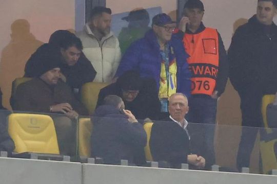 Gigi Becali îi transmite lui Mihai Stoica la ce schimbări s-a gândit