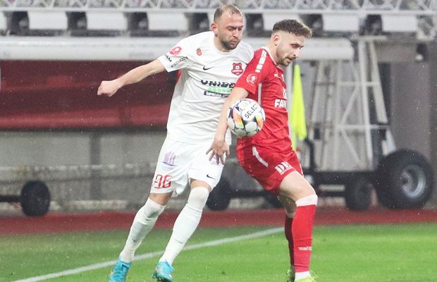 Hermannstadt - UTA 0-0 » A plouat la Sibiu, dar nu cu goluri. Remiză albă în deschiderea etapei