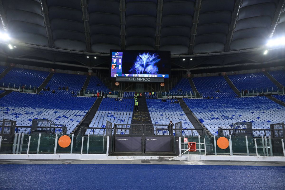 Fanii lui Lazio au boicotat în masă meciul cu Genoa de pe Olimpico!