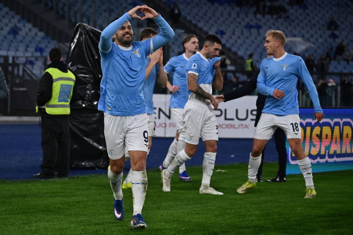 Fanii lui Lazio au boicotat în masă meciul cu Genoa de pe Olimpico!