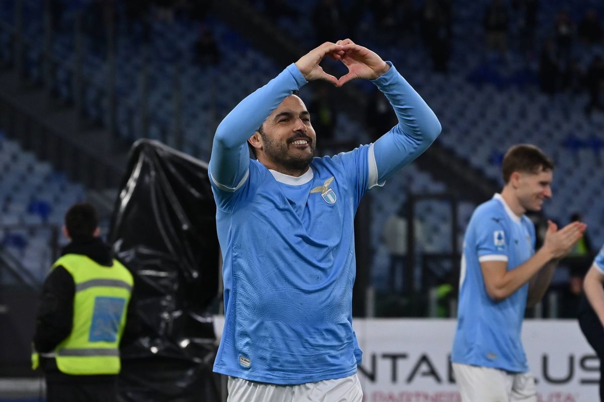 Fanii lui Lazio au boicotat în masă meciul cu Genoa de pe Olimpico!