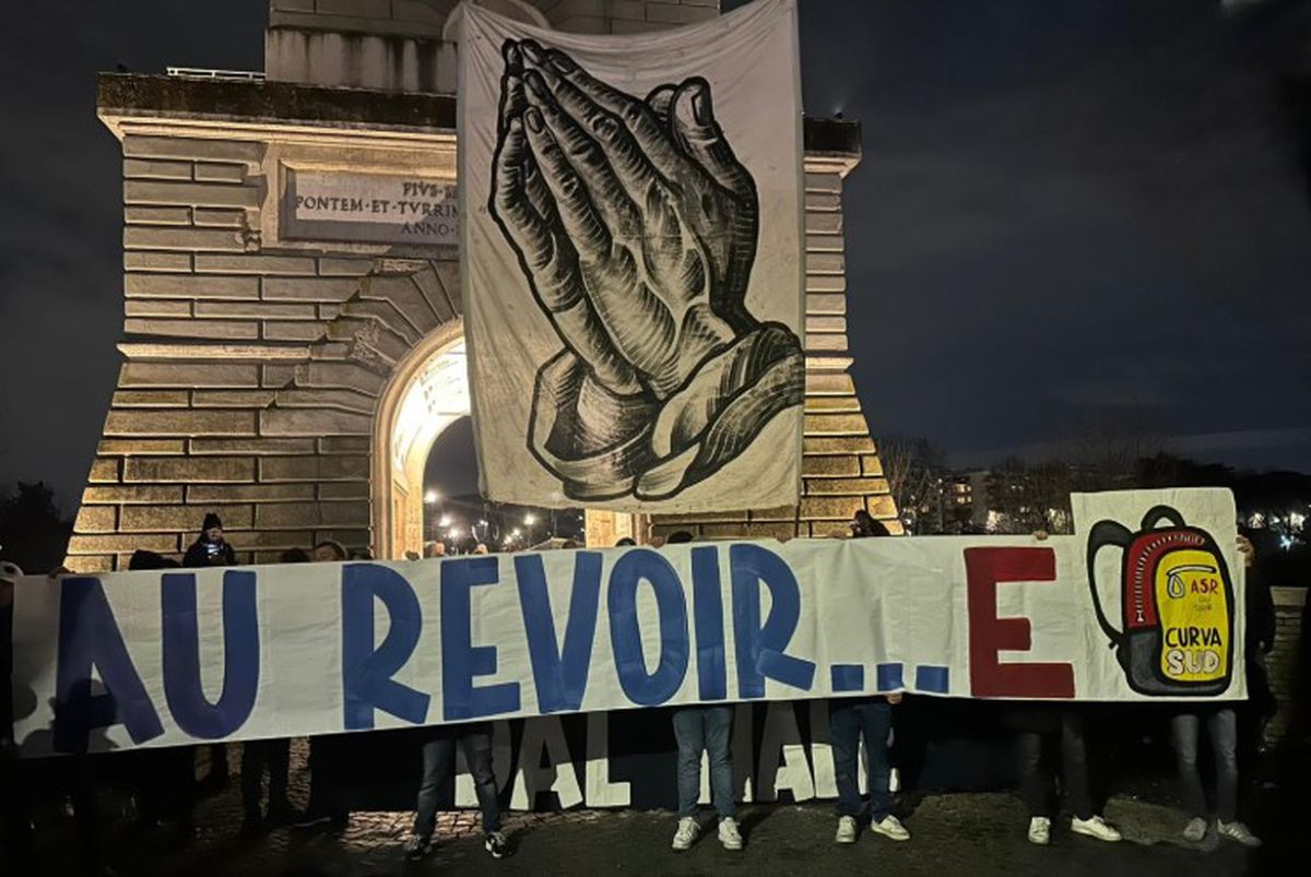 Fanii lui Lazio au boicotat în masă meciul cu Genoa de pe Olimpico!