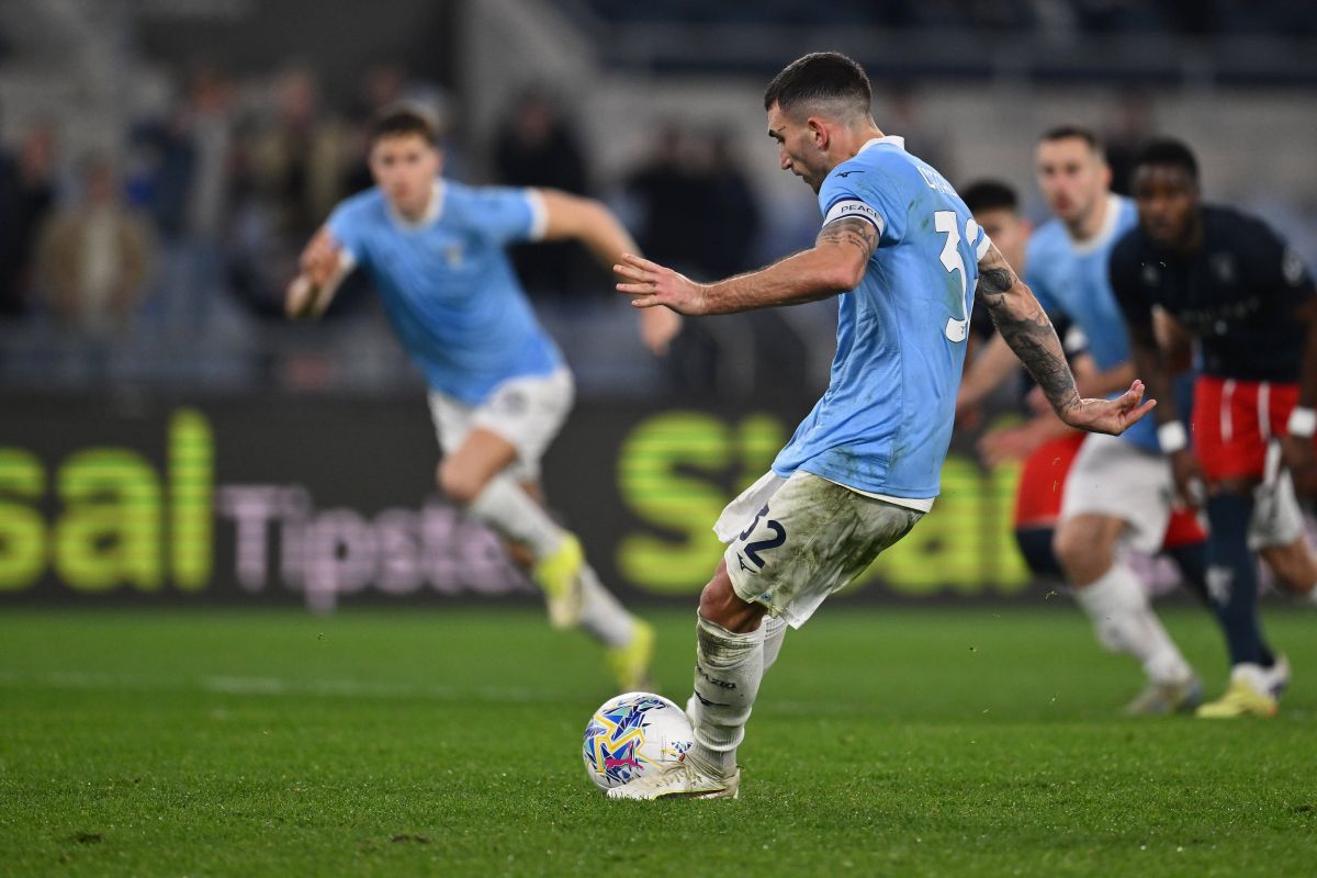 Fanii lui Lazio au boicotat în masă meciul cu Genoa de pe Olimpico!