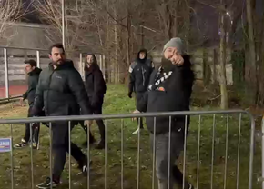 Fanii Universității, scandalizați de condițiile din București: „Când veniți la Cluj, vă descălțați!”