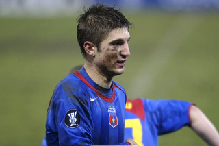 Golgheterul care a jucat la FCSB, Dinamo și Universitatea Craiova analizează lupta pentru titlu: „E momentul ca una dintre ele să fie iar campioană”